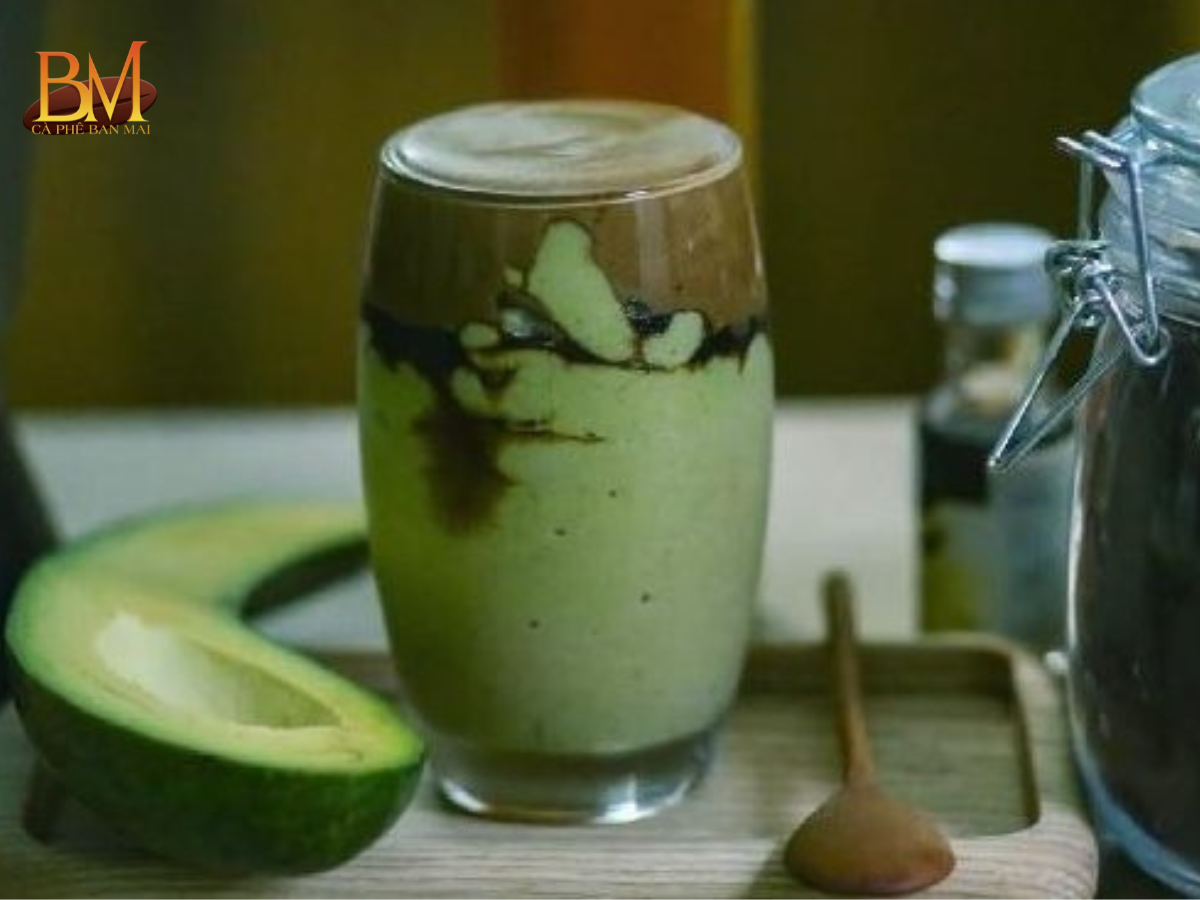 Cà Phê Bơ Là Gì? Cách Làm Và Hương Vị Thơm Béo Được Yêu Thích