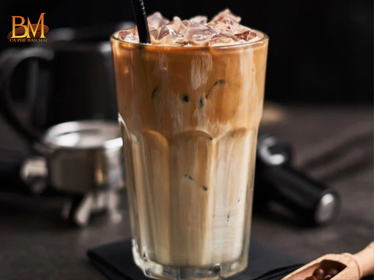 Cafe Hoa Sữa Là Gì? Hương Vị Có Gì Khác Biệt?