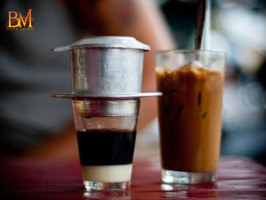 1 Ly Cafe Sữa Bao Nhiêu Calo? Uống Có Béo Không?
